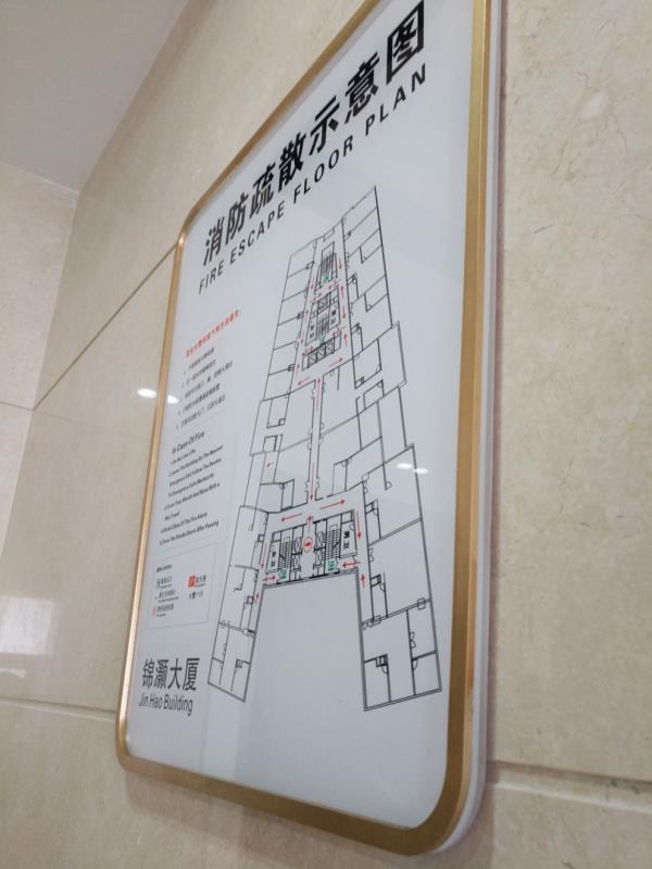 成都廣告好色先生TV版亞克力標識標牌詳細製作流程