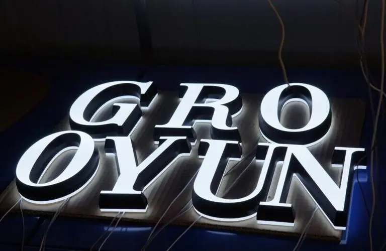 廣告燈箱好色先生TV版與製作