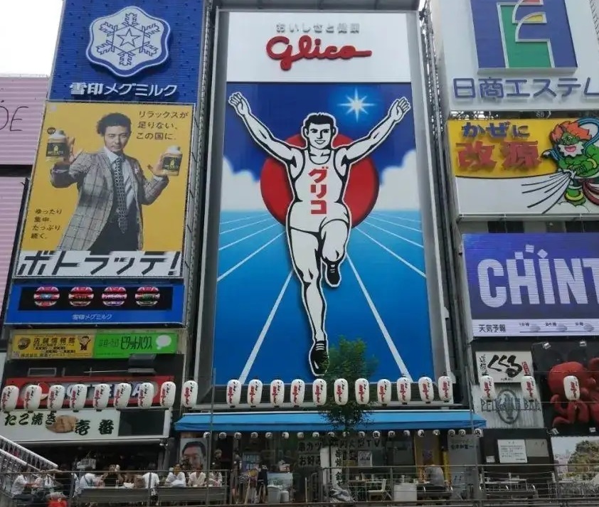 成都廣告好色先生TV版分析戶外廣告存在的重要性