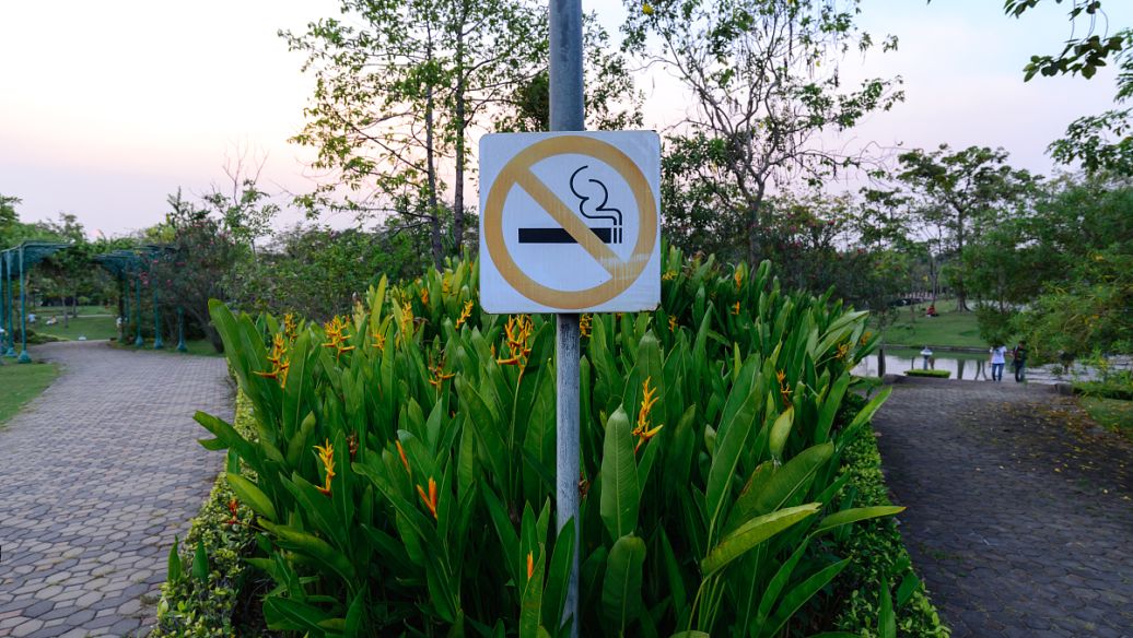 四川廣告公司標識標牌在好色先生TV版製作時要注意這幾個方麵？